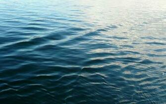 Displaying Image For Still Water Wallpaper