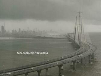 Pictures Of Mumbai S Bandra To Worli Sea Link In Rainy Season