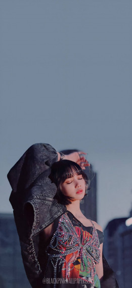 Lalisa Manoban Wallpaper