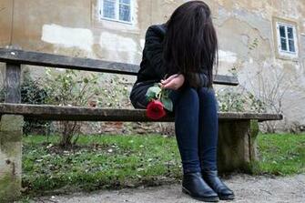 Girl Crying Wallpaper HD For