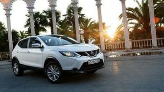 Nissan Qashqai Rear High Resolution Wallpaper Autoweik