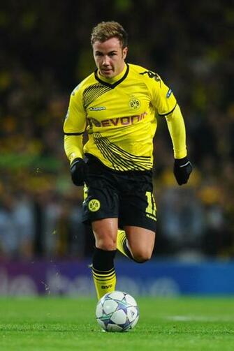 Mario Gotze Photos Arsenal Fc V Borussia Dortmund