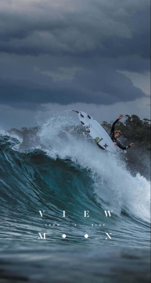 Surfing iPhone Wallpaper