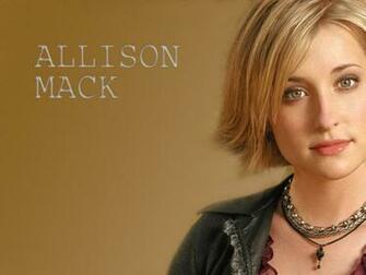 Allison Mack Wallpaper HD Background Image Pictures