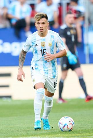 Man Utd Urged To Make Transfer Swoop For Skilful And Creative
