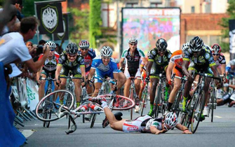 Bicycle Race Crash Wallpaper