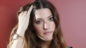 Jennifer Carpenter Sport Wallpaper