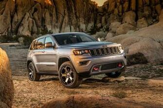 Jeep Grand Cherokee Wallpaper Pc 3m7624t Wallpaperexpert