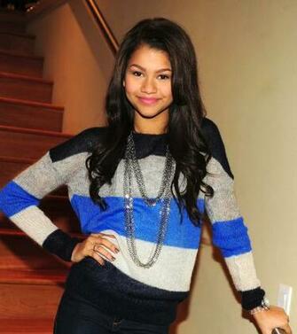 Zendaya Wallpaper Japan Actress T V Teen Image