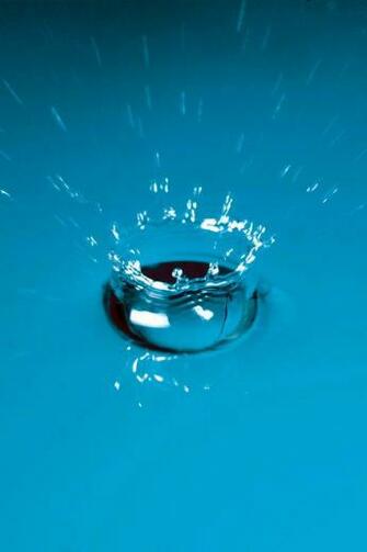 Splash Simply Beautiful iPhone Wallpaper