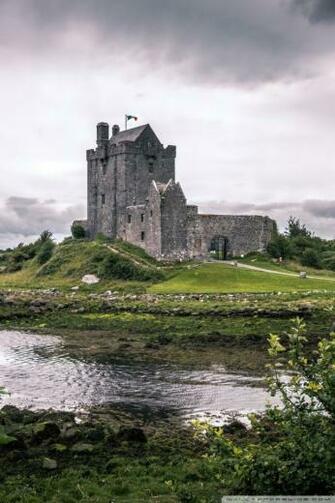 Dunguaire Castle Kinvara County Galway Ireland 4k HD Desktop
