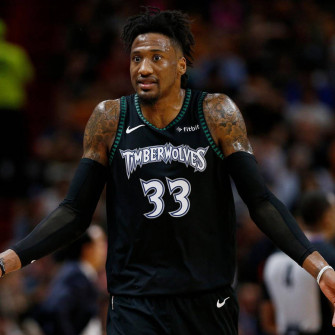 Pap Is De Parede Robert Covington Wallpaper