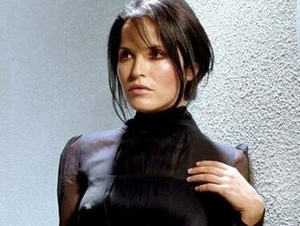Andrea Corr Wallpaper Id Wallpapervortex