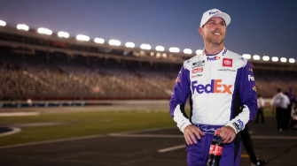 En Sie Kostenlose Denny Hamlin Wallpaper