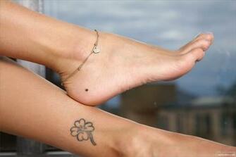 Silver Colored Anklet Katya Clover Feet HD Wallpaper