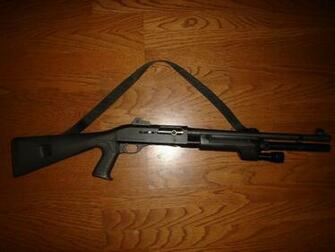 Benelli M1 Shotgun Wallpaper