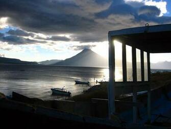 Guatemala Wallpaper Chicken Bus Tikal Lago Atitlan