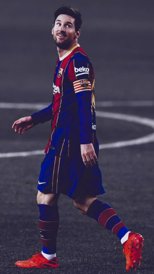 Messi Smile Wallpaper By Hasnanlm