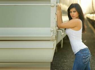 Sunny Leone HD Desktop Background Image Wallpaper
