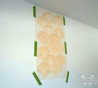 Gold Wall Paint Scallop Accent