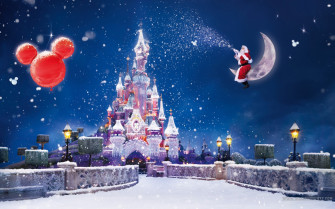 Wonderful Magic Christmas Night Over The Disney Land Paris
