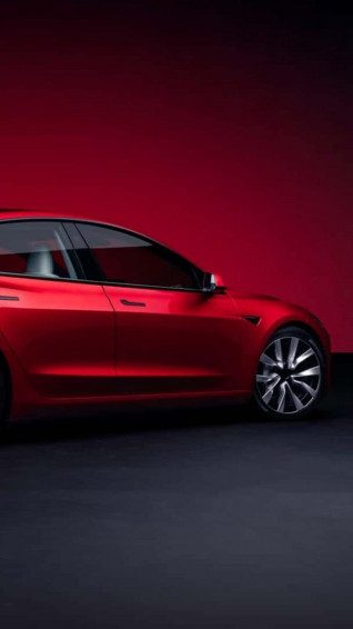 New Tesla Model Gets Chiselled Design And Km Range Ht Auto