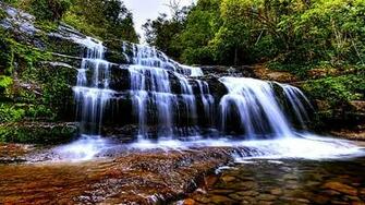 Waterfall Live Wallpaper