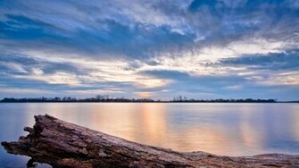 Scenic Desktop Background