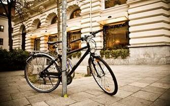 Vintage Bike On A Retro City Wallpaper The