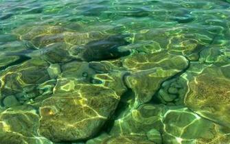 Water Stones Reflection Wallpaper