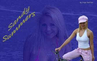 Desktop Wallpaper Sandy Summers