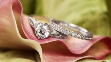 Diamond Rings Beauty Wallpaper