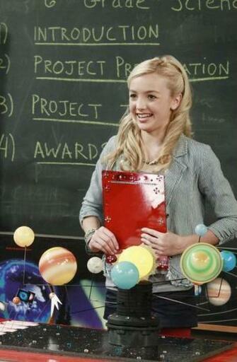 Fotos Y V Deo Jessie La Nueva Serie De Disney Channel