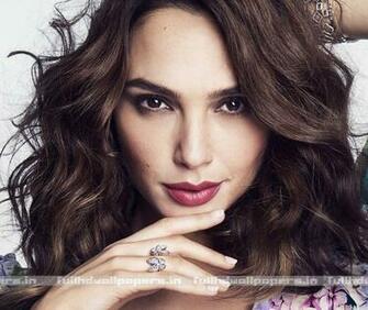 Gal Gadot Full HD Wallpaper