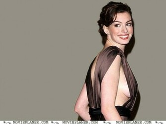 Anne Hathaway Hot Wallpaper