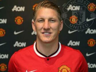 Manchester United Squad Player Wallpaper Bastian