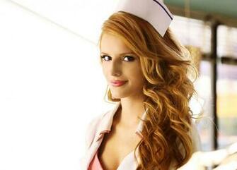 Bella Thorne Wallpaper Full HD Pictures