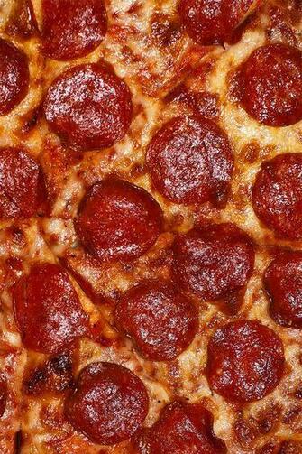 Delicious Pepperoni Pizza Pictures Photos And Image For