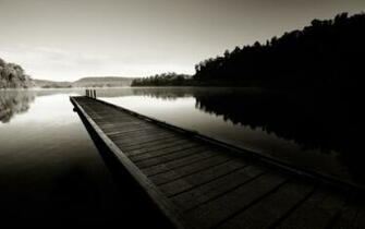 Black And White Dock Desktop Wallpaper