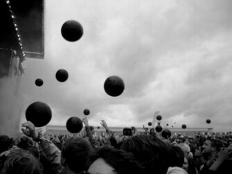 Crystal Castles Wallpaper