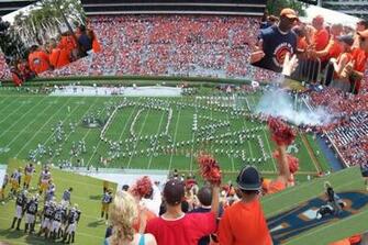 Auburn Wallpaper Background
