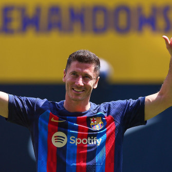 Robert Lewandowski Talks Xavi Real Madrid And Joining Barcelona