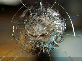 Cracked Wallpaper Photo