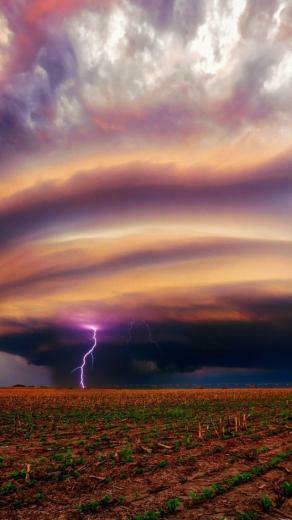 Lightning Tornado Wallpaper
