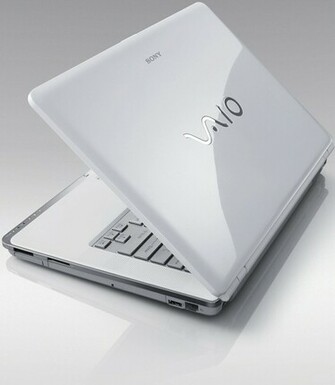 68295d1313561455 Sony Vaio Laptop Cr Us Blanc Jpg
