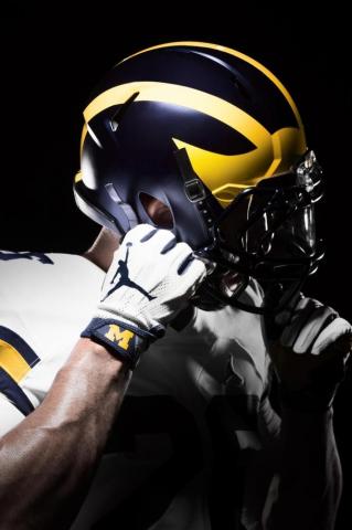 Michigan Football Wallpaper Teahub Io
