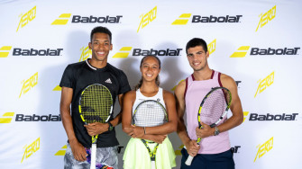 Carlos Alcaraz Leylah Fernandez Celebrate Launch Of Babolat Pure