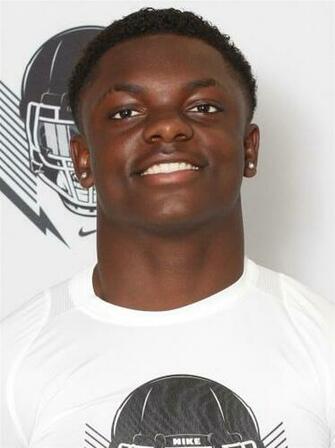 Clark Phillips Iii La Habra Cornerback Is The Perfect High Quality