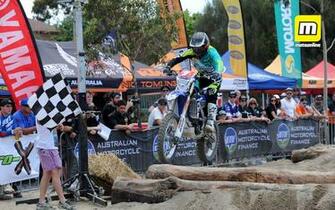 Wednesday Wallpaper Chris Hollis Motoonline Au