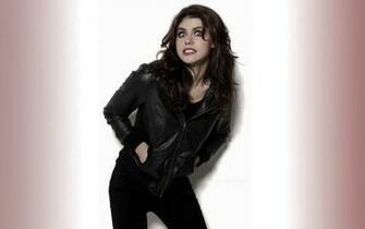 Beautiful Alexandra Daddario New HD Wallpaper All